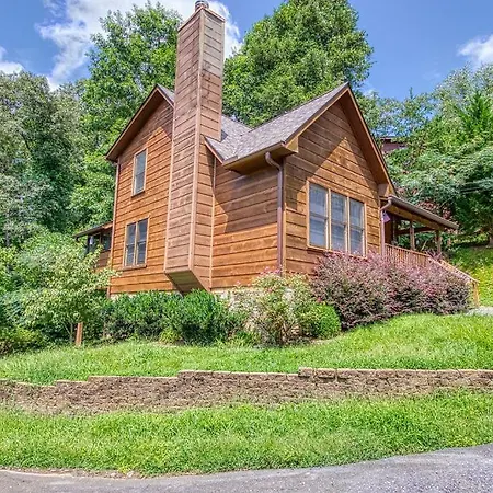 Smoky Mountain Gem Villa Gatlinburg Exterior photo